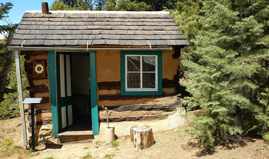 the-dorothy-brett-cabin